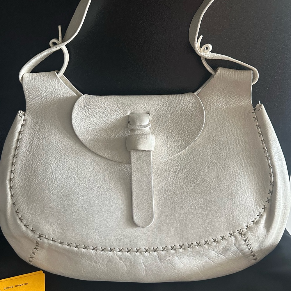 Fendi Hand made Sellaria pebbled chalk white Leather Bag